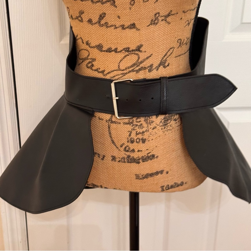 Kikiriki Black Faux Leather belt size M